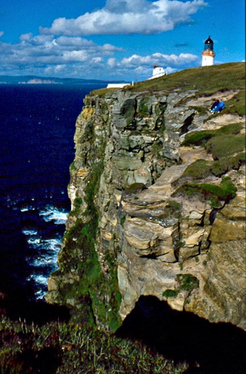 BR10 003 02-Lighthouse.jpg